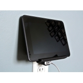 Suporte de Parede Smartphone e Tablet acopla no carregador.